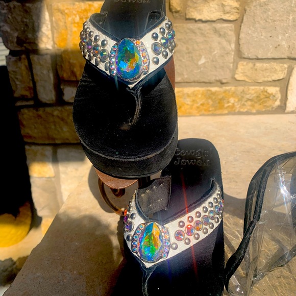 Cowgirl Jewels Flip Flops - Picture 2 of 5